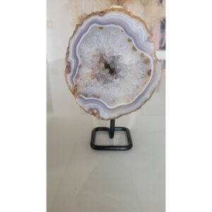 Geodo de Ágata Branco em base de metal Pedras Naturais Cristais